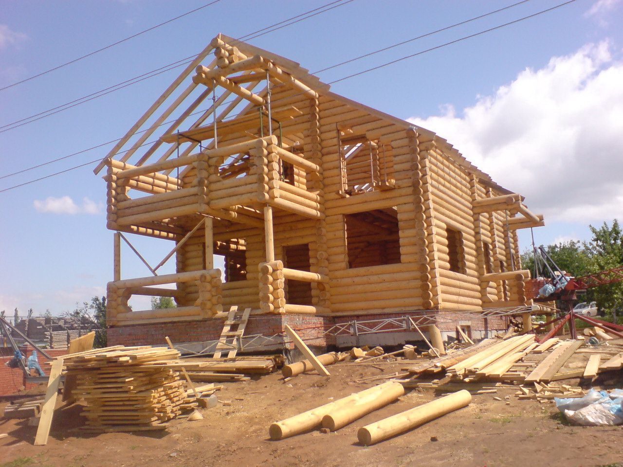 Строим эксклюзивный каркасно-бревенчатый дом