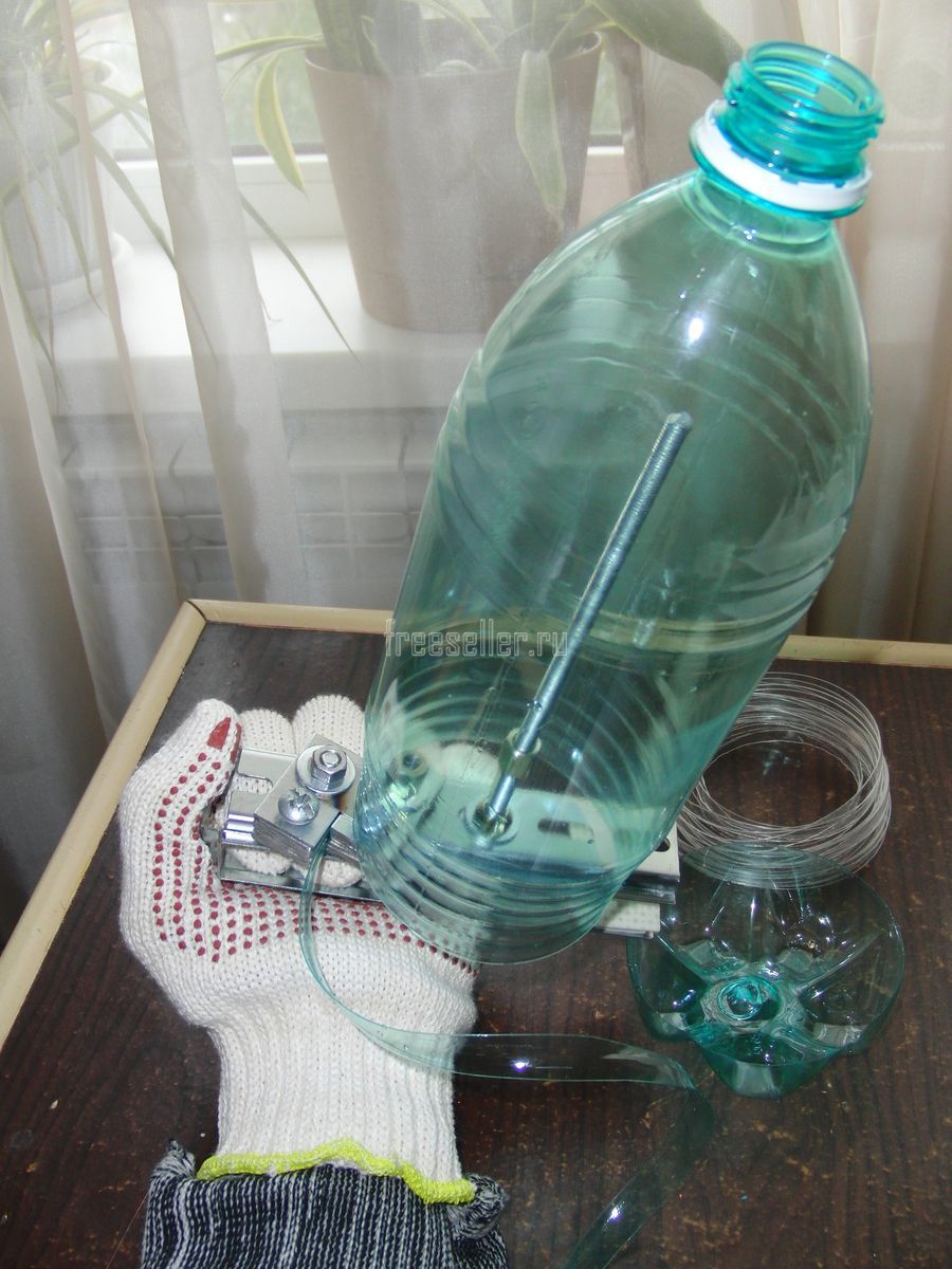 Нарезка пластиковых бутылок: как просто и быстро распустить на ленты бутылку