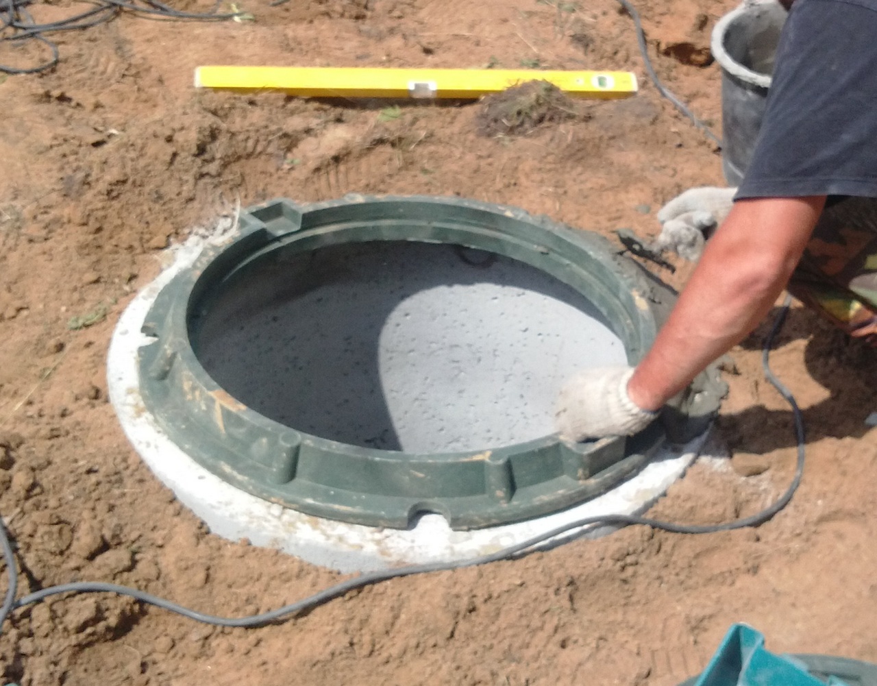 Устанавливаем кольца для канализации своими руками: подробный план монтажа