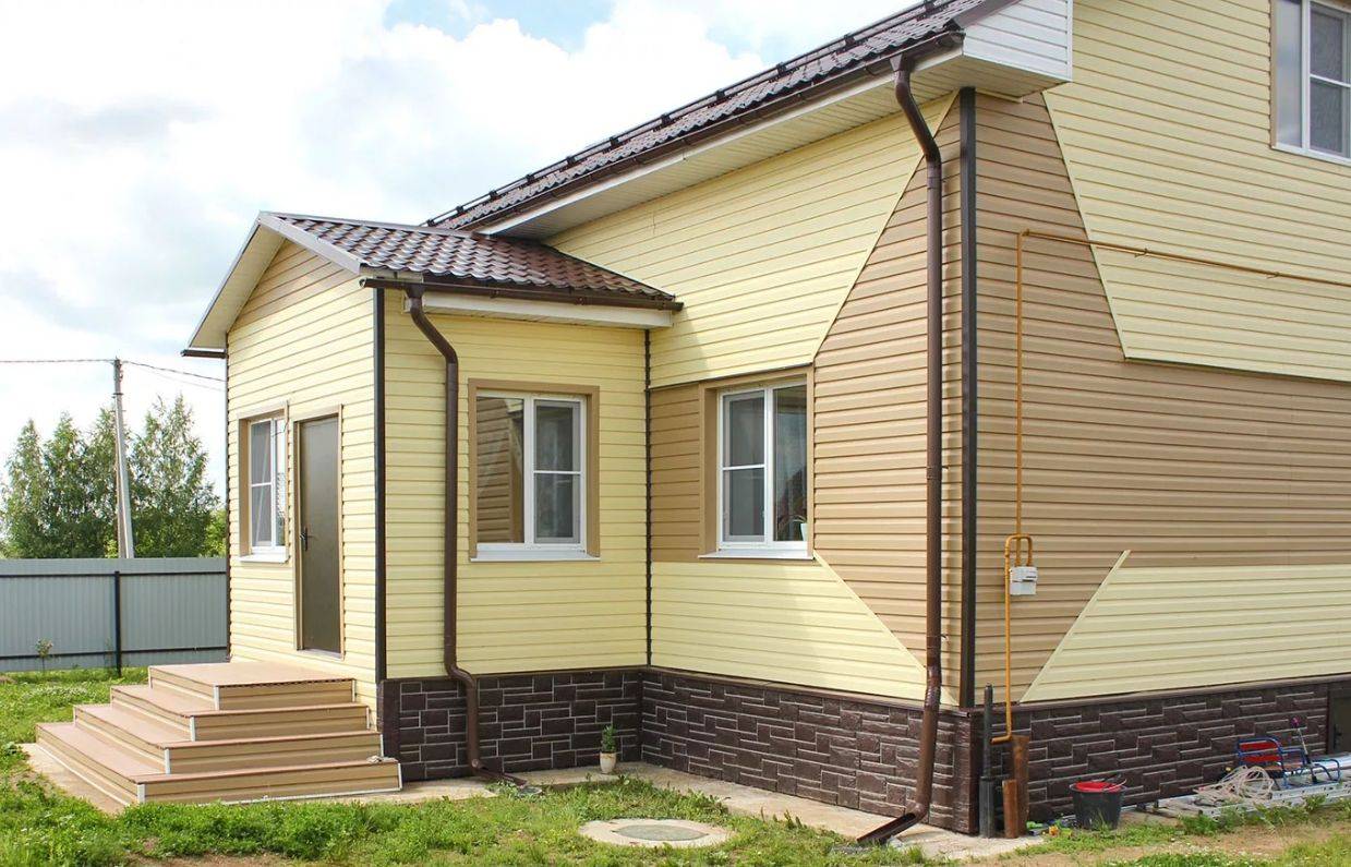 Как за три месяца превратить ветхий деревенский дом в комфортное жилье