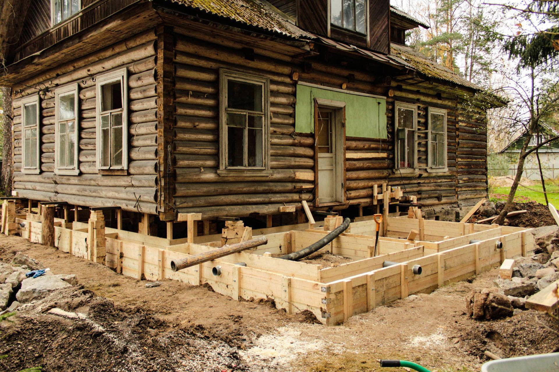 Ремонт деревянных домов внутри и снаружи, капитальный и косметический